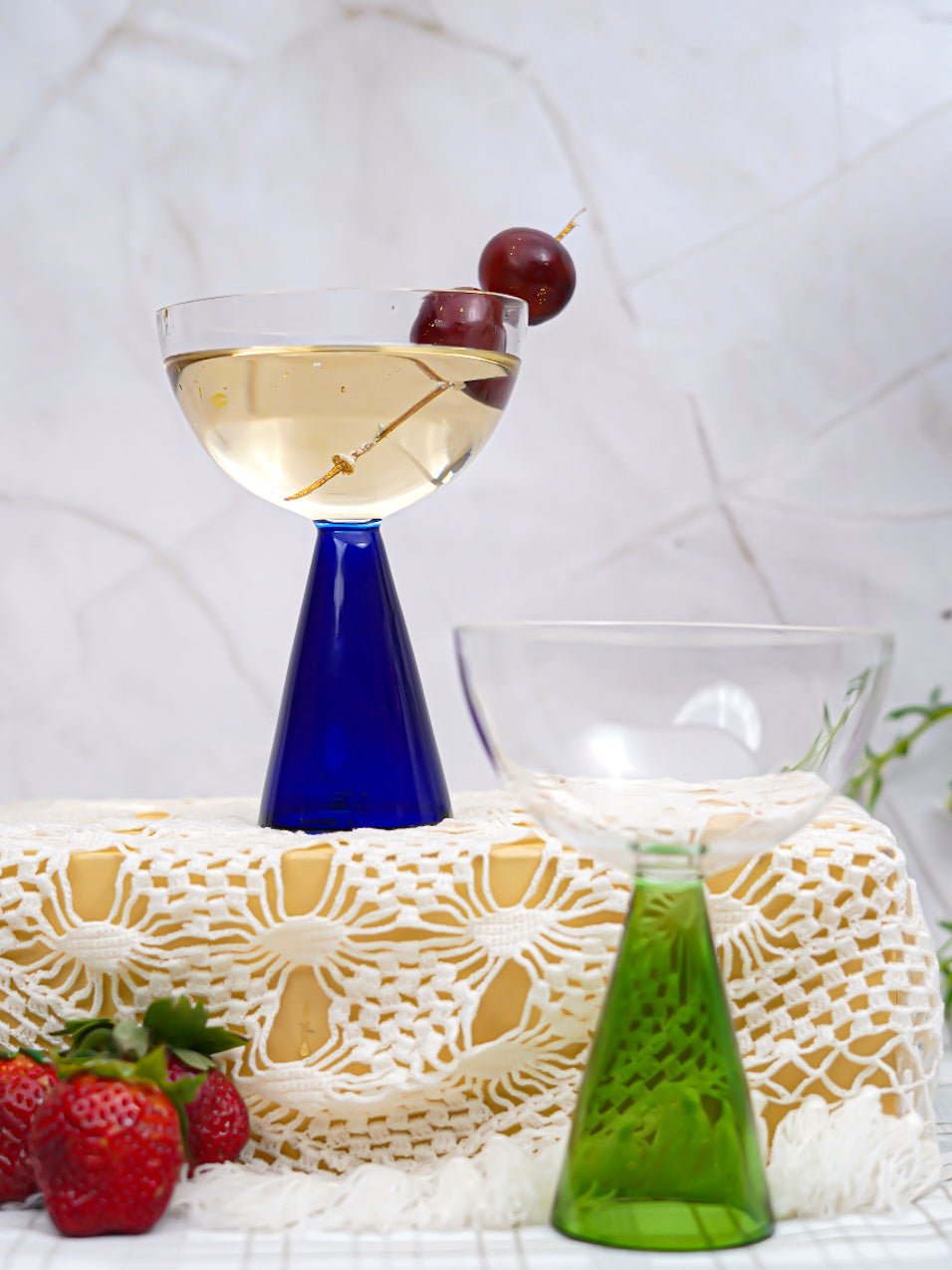 Pyramid Stem Cocktail Glasses - Borotechheight : 135 mm diameter: 97 mm ml capacity : 160 ml4BlueG - 152B BLUE