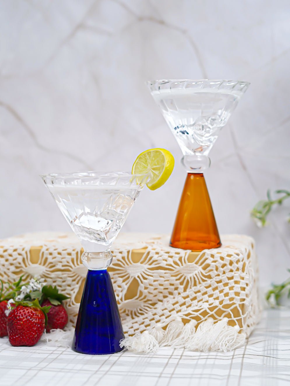 Ribbed Cocktail Glasses with Pyramid Base - Borotechheight : 130 mm diameter: 97 mm ml capacity : 120 ml4Amber