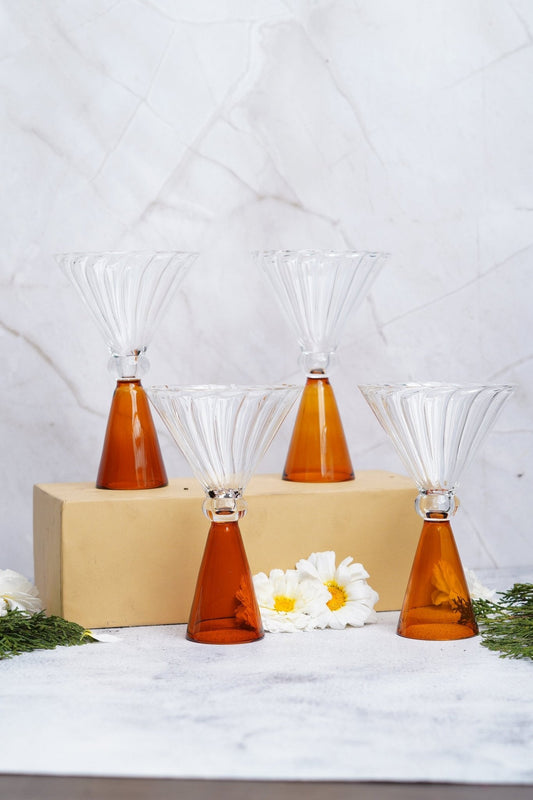 Ribbed Cocktail Glasses with Pyramid Base - Borotechheight : 130 mm diameter: 97 mm ml capacity : 120 ml4BlueG - 166B AMBER